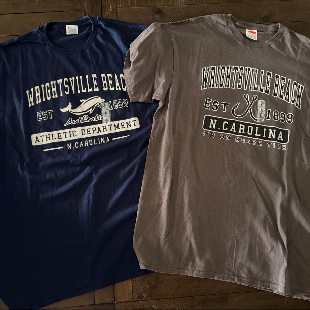 Wrightsville Beach Graphic Tee - Navy and Gray size Large